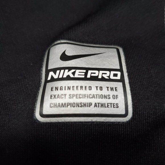 Nike Fit Team Pro Long Sleeved Compression Shirt - Picture 3 of 7